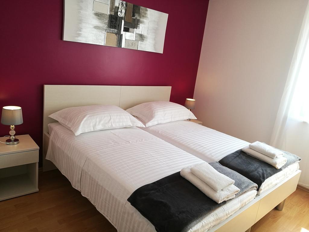 Apartments Benika Bol Ngoại thất bức ảnh