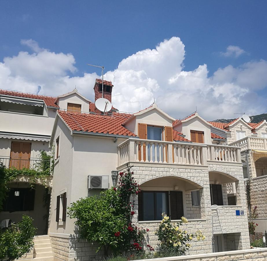 Apartments Benika Bol Ngoại thất bức ảnh